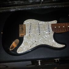 FENDER STRATOCASTER USA - SPECIAL EDITION - 1 of 400