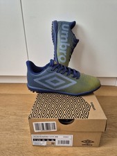 Fussballschuhe Kinder Umbro NEU Gr. 38 Multinocken