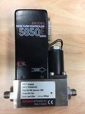 F5850E  Mass-Flow-Controller