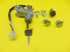 SUZUKI LJ80 SJ410 SJ 413 Zündschloß mit Schlüssel Schloßsatz