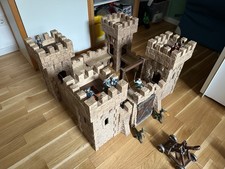 Schleich Ritterburg mit 4