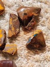  Boulder Opal 86 Ct