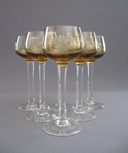 Sechs stilvoll elegante - sechs,