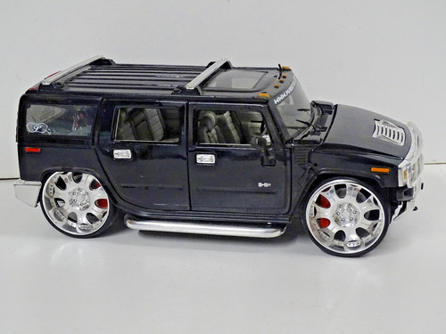 Maisto hummer h2 playerz - maisto, 1:18