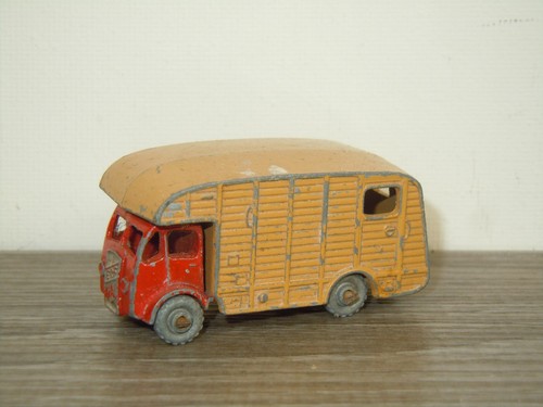 Erf horse box matchbox - horse,