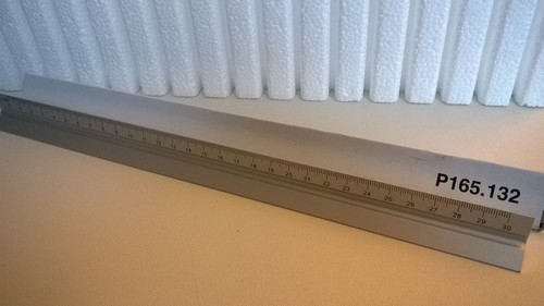 Dreikantlineal aus aluminium - aus,