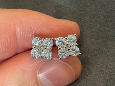 1,9 Karat Lab Created Diamant