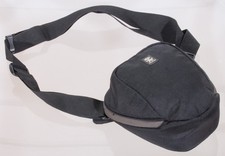 Fototasche Crumpler Quick Escape 300 schwarz mit Schultergurt