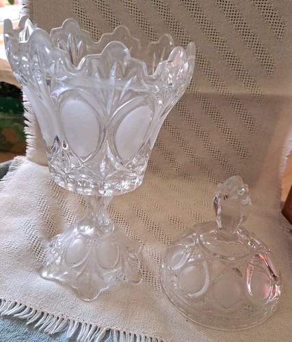 Deckel pokal kristall - ,