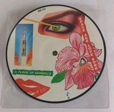 A FLOCK OF SEAGULLS - Space