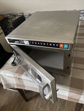 GGM Gastro Mikrowelle - 17 Liter - 1,8kW - Digital