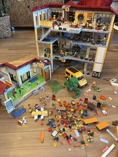 Playmobil gr. Schule mit 4