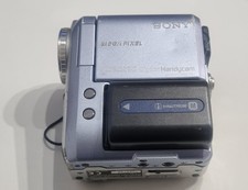 Sony DCR-PC 105E PAL Handycam Videokamera