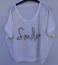 Pulli mit lochmuster - pulli,