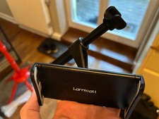 Lumicell Tablet Halter für Rücksitz schwarz für iPad Smartphones etc