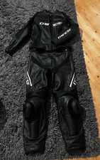 Dainese Lederkombi für Frauen