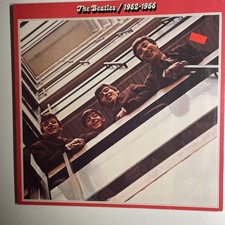 Beatles: Rotes ung Blaues