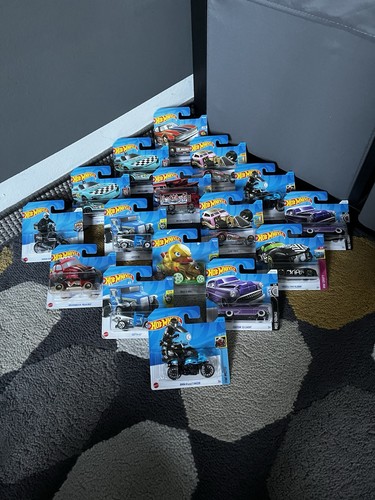 Hotwheels treasure hunt - hotwheels,