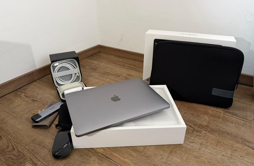 Apple macbook pro - macbook,