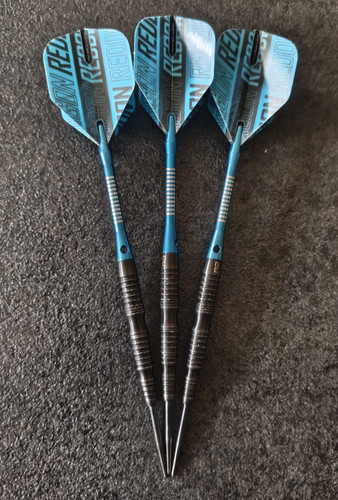 Red dragon darts razor edge - |,
