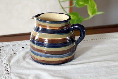 Kleiner krug milchkrug ringel - krug,