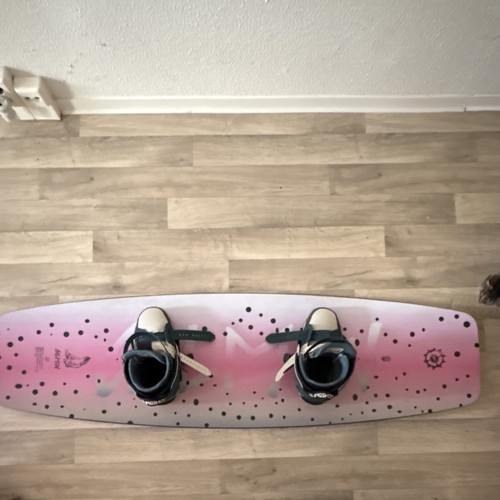 Slingshot salmon wakeboard mit - salmon,