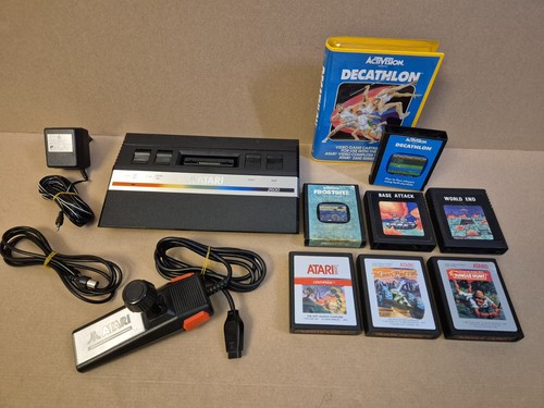 Atari 2600 junior - 2600, konsole