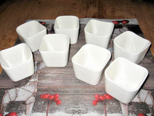 8 Stück Dip Schalen eckig von  Blomus, weiß