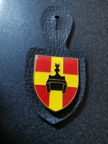Brustanhänger