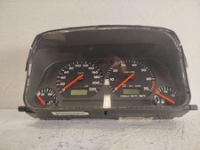 VW Golf 3 4 Cabriolet 1E Tacho