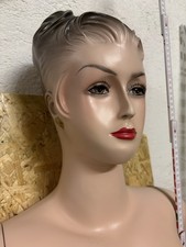 Schaufensterpuppe Weiblich
