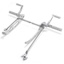 Vorverlegte Fußrastenanlage