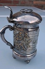 Schön verzierter versilberter