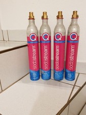 4 leere Zylinder für Soda