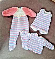 Puppenkleidung  50 cm Set 3tlg mit Strampler kurz/lang und Jacke