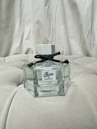 Gucci flora eau - gucci,