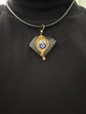 Handangefertigter Änhänger