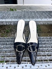 Sexy Damen Mules Slipper Casa Rossi Schwarz Lackoptik Zierschnalle spitz Gr. 39