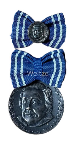 Deutsche demokratische - deutsche,