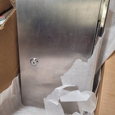 Air Gear exterior shower box