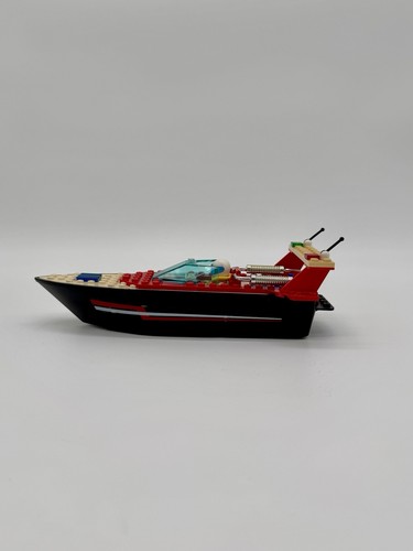 Lego system 4002 powerboat - lego,