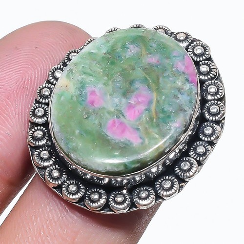 Rubin fuchsite ovale form - fuchsite,