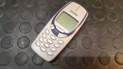Dachbodenfund nokia 3310 - dachbodenfund,