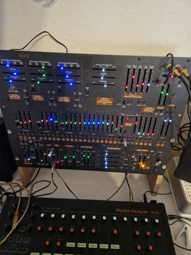 Behringer 2600 synthesizer - behringer,