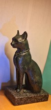 Massive Bronze‑Figur