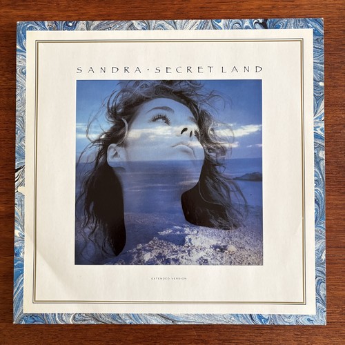 Sandra secret land - secret,