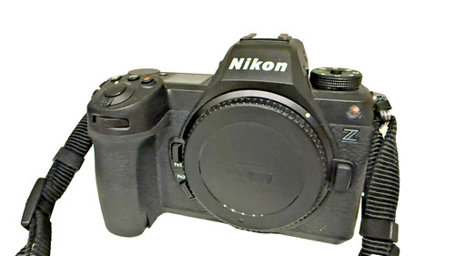 Nikon iii body - z6,