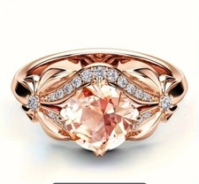 Eleganter Ehering mit Rosa
