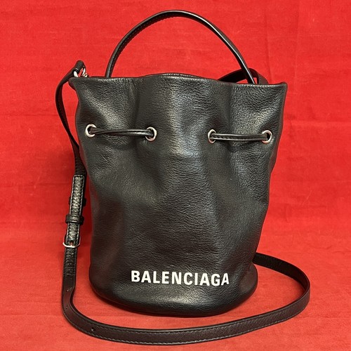 Balenciaga wheelxs bucket bag - bucket,