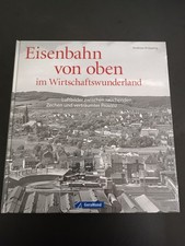 Eisenbahn von oben im